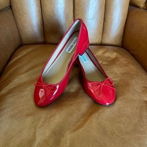 Steve Madden Cherish red patent flats sz 8 NWT
